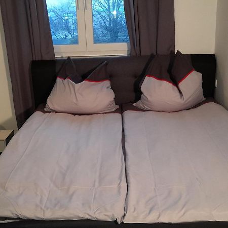 Berlin - Schoenefeld Gruene Wohnung المظهر الخارجي الصورة